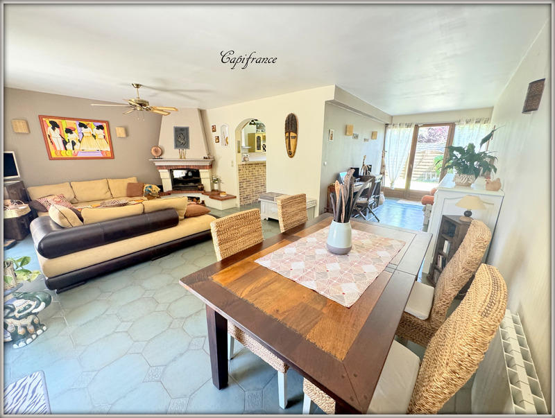 Maison - 92 m² - 5 pièces