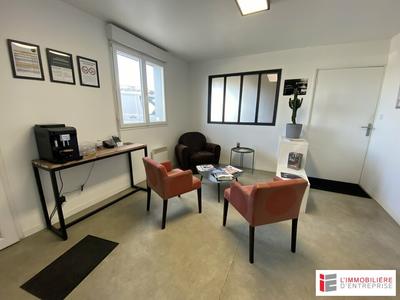 Local d'activité / Entrepôt - 200 m²