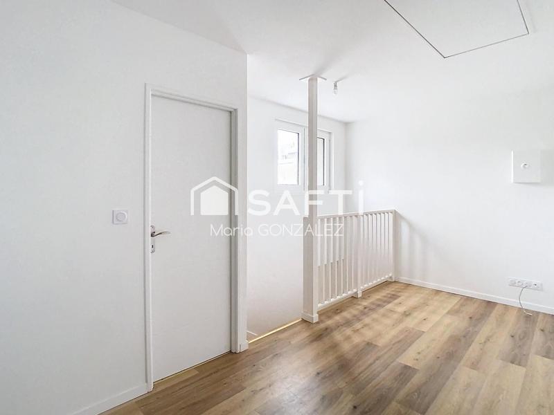 Maison - 254 m² - 8 pièces