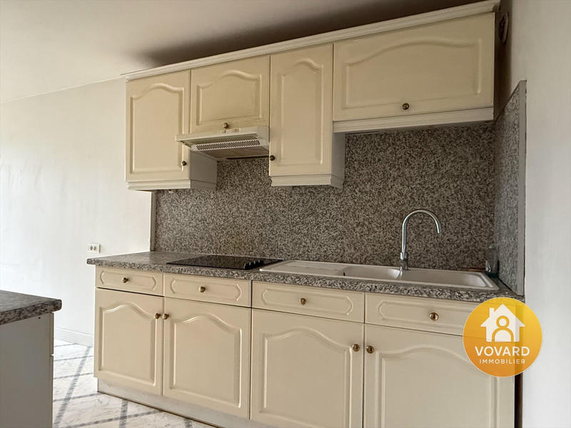 Appartement - 80 m² - 4 pièces