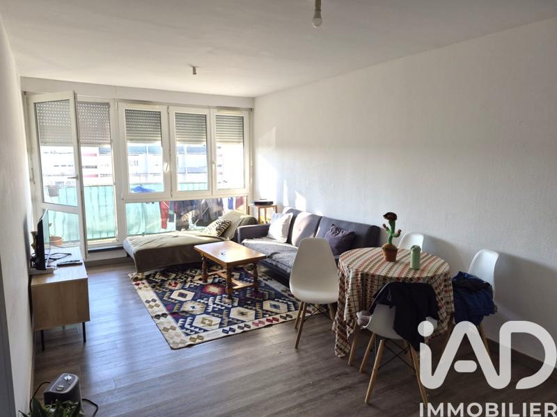 Appartement - 75 m² - 4 pièces