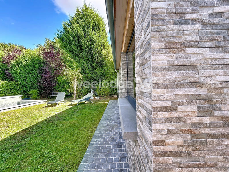 Villa - 310 m² - 7 pièces