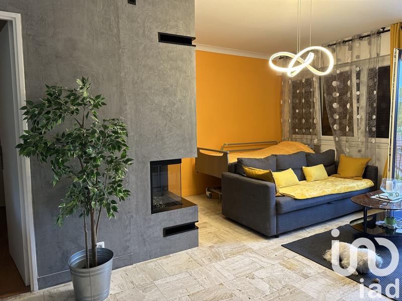 Appartement - 100 m² - 4 pièces