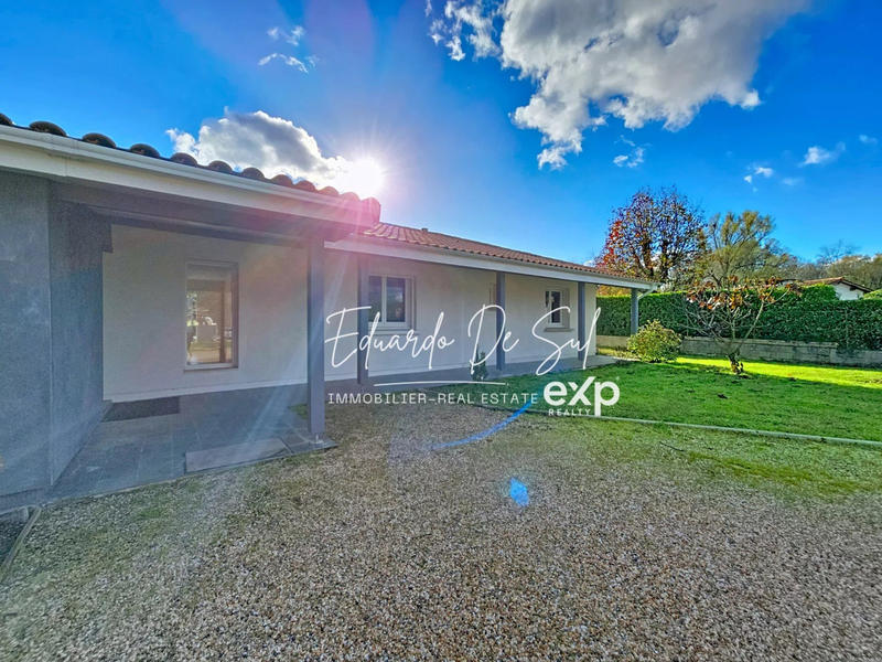 Maison - 161 m² - 6 pièces