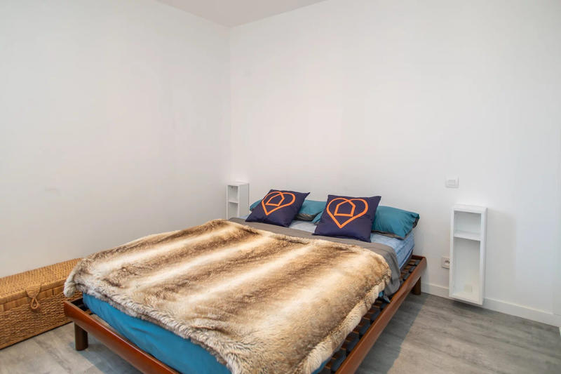 Appartement - 100 m² - 4 pièces