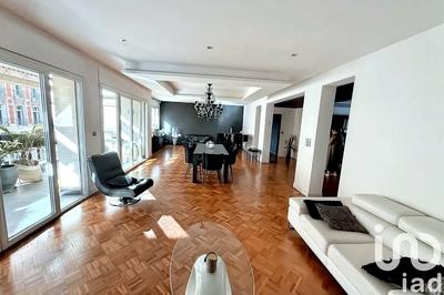 Appartement - 174 m² - 5 pièces