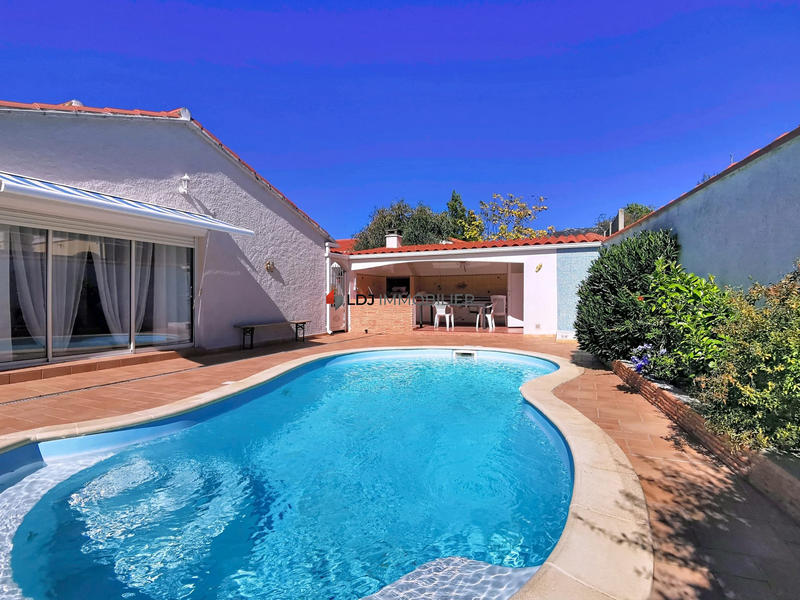 Maison traditionnelle - 125 m² - 6 pièces