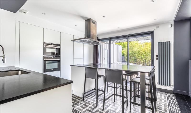 Villa - 210 m² - 7 pièces