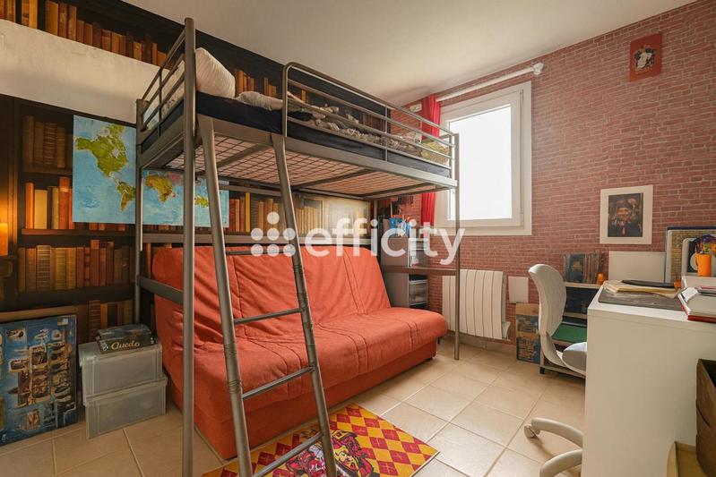Appartement - 86 m² - 4 pièces