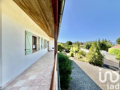 Maison - 217 m² - 4 pièces