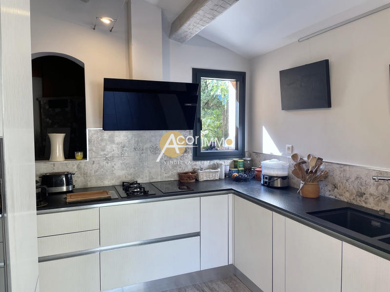 Maison - 170 m² - 5 pièces