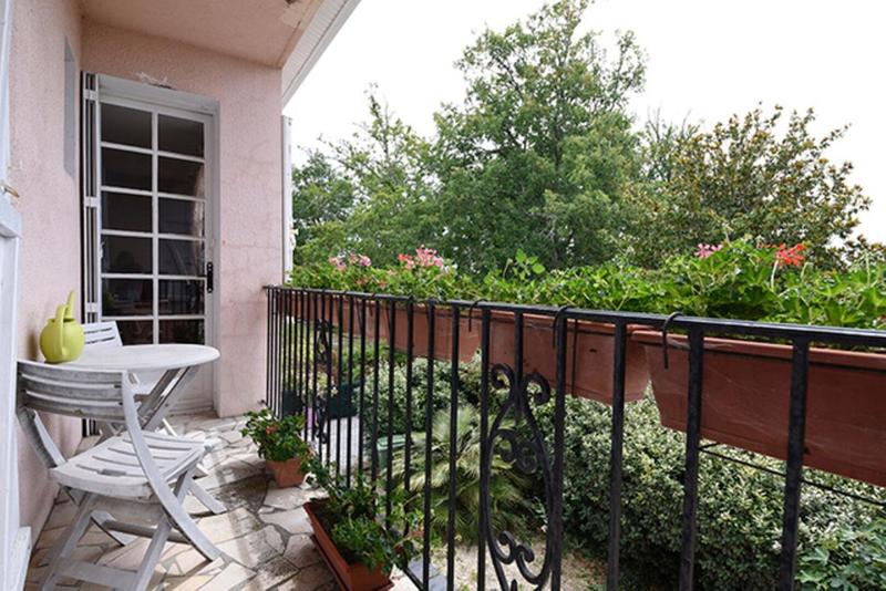 Maison - 220 m² - 8 pièces