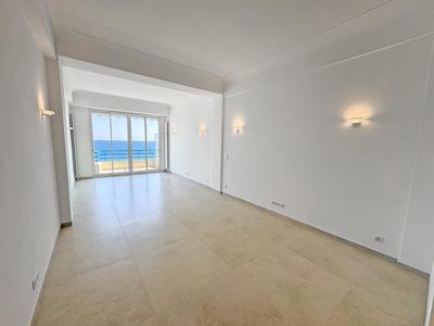 Appartement - 81 m² - 3 pièces