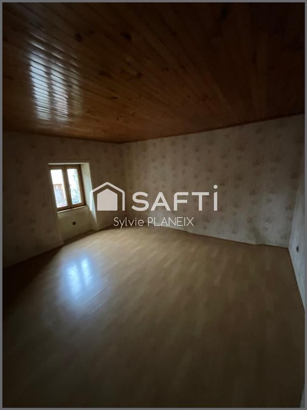 Maison - 83 m² - 4 pièces