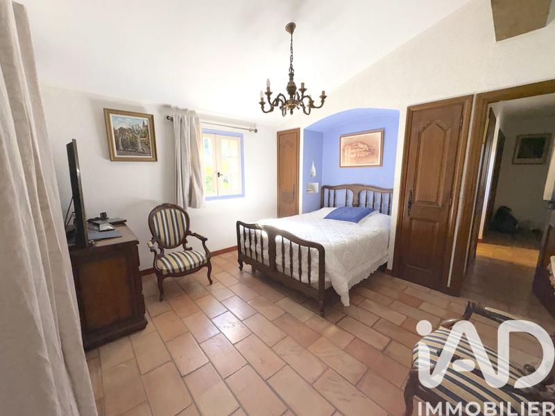 Maison - 189 m² - 5 pièces