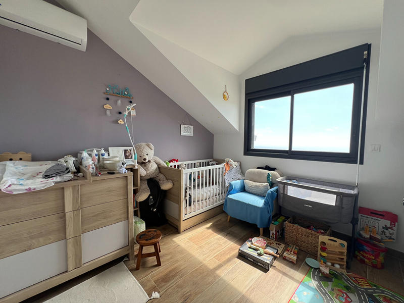 Maison - 86 m² - 4 pièces