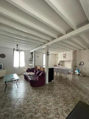 Maison de village - 75 m² - 4 pièces