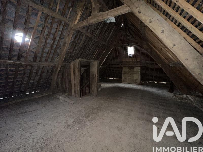 Maison de village - 680 m² - 10 pièces