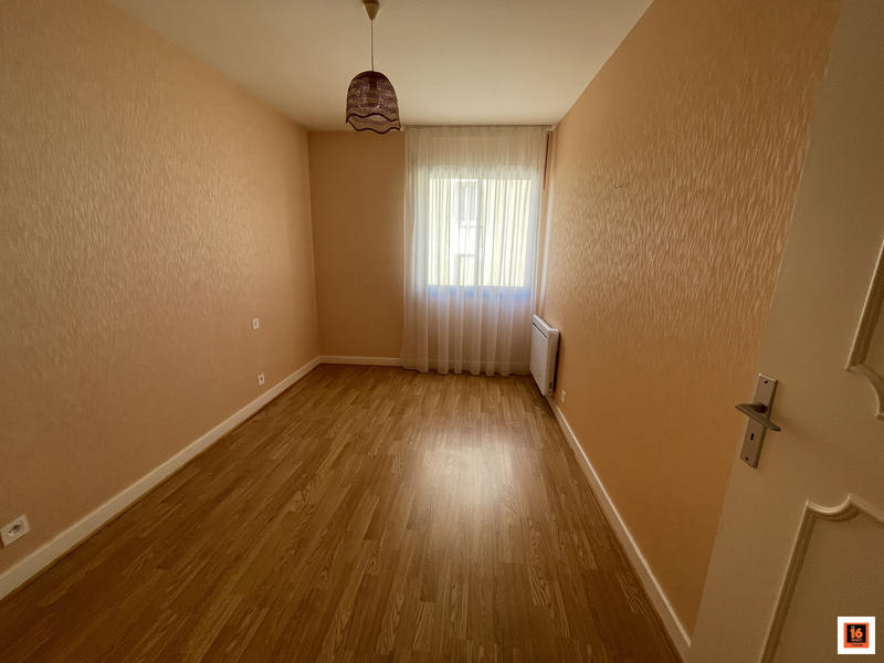 Appartement - 88 m² - 4 pièces