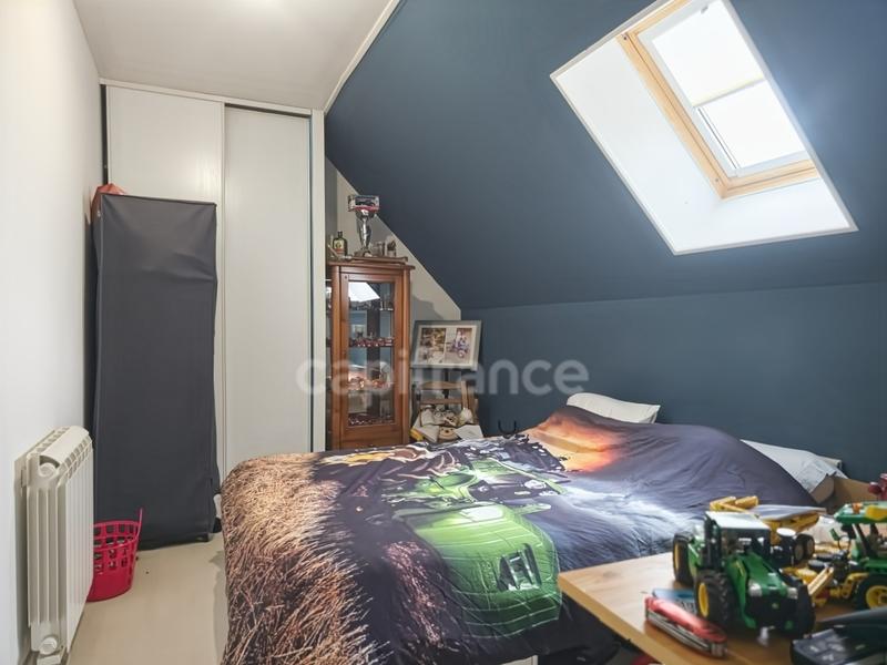 Maison - 140 m² - 8 pièces