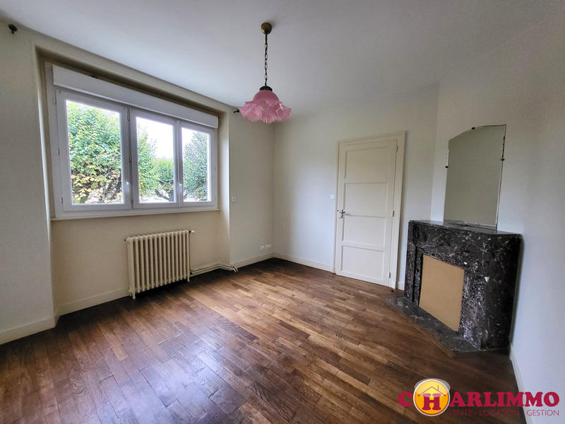 Maison traditionnelle - 138 m² - 6 pièces