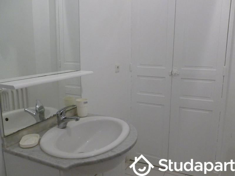 Chambre - 15 m² - 1 pièce