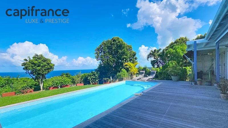 Villa - 215 m² - 8 pièces