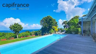 Maison d'architecte - 215 m² - 8 pièces