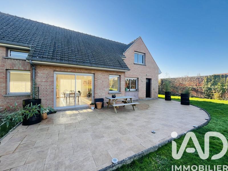 Maison - 185 m² - 6 pièces