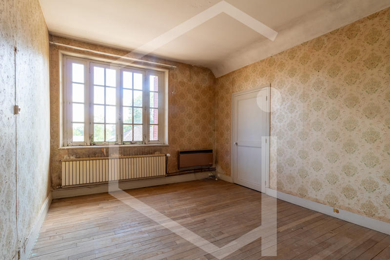 Maison - 122 m² - 6 pièces