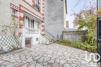 Maison de ville - 75 m² - 4 pièces