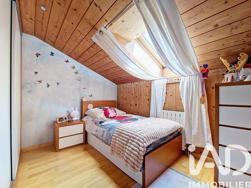 Appartement - 181 m² - 5 pièces