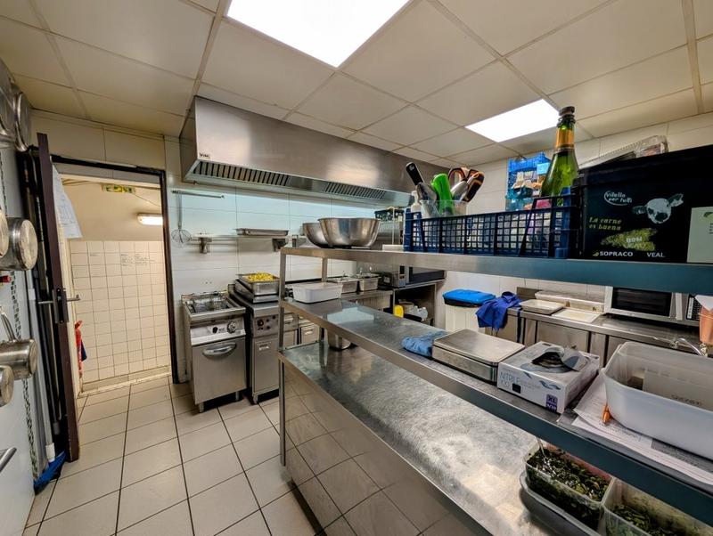 Fonds de commerce - Hôtellerie / Restauration - 160 m²