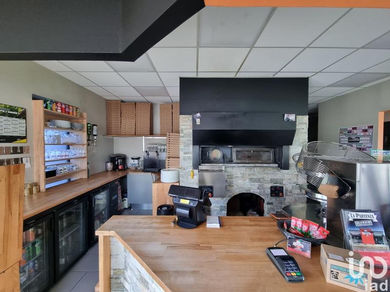 Local commercial - 99 m²