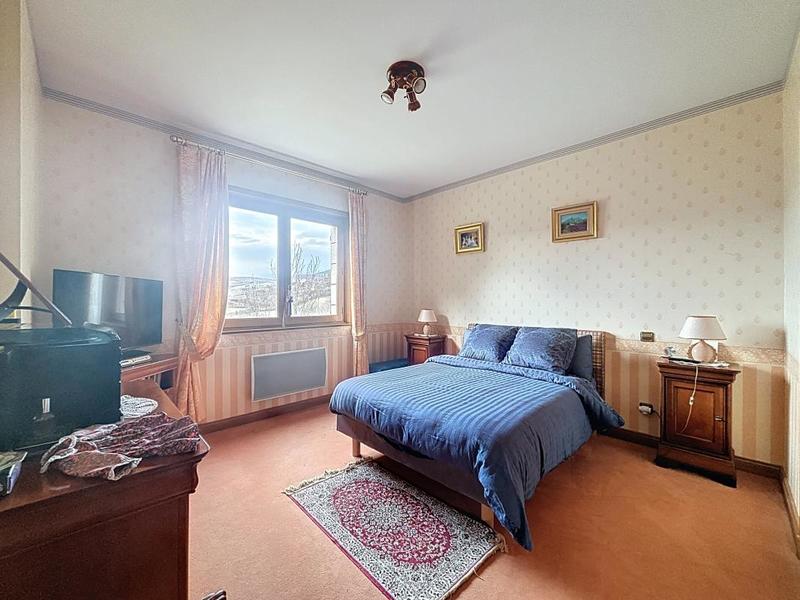 Villa - 246 m² - 7 pièces