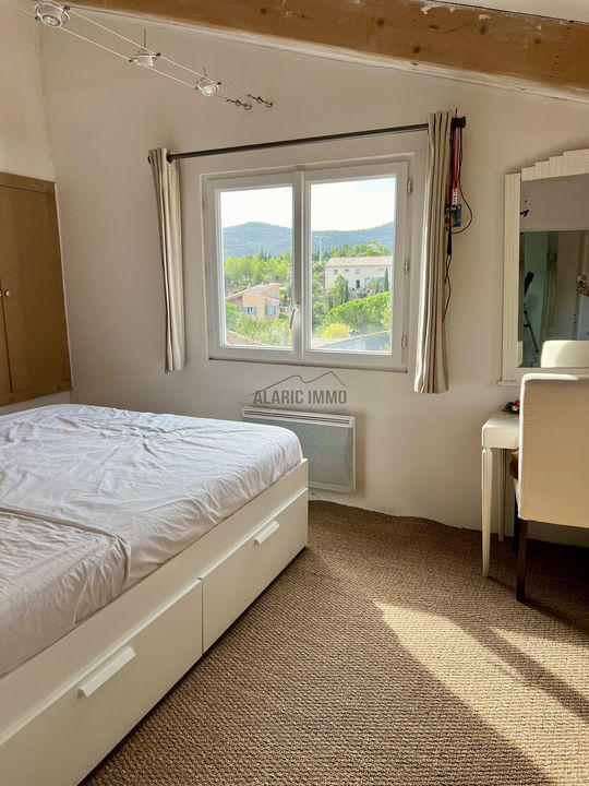 Maison - 95 m² - 6 pièces