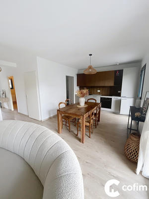 Appartement - 64 m² - 3 pièces