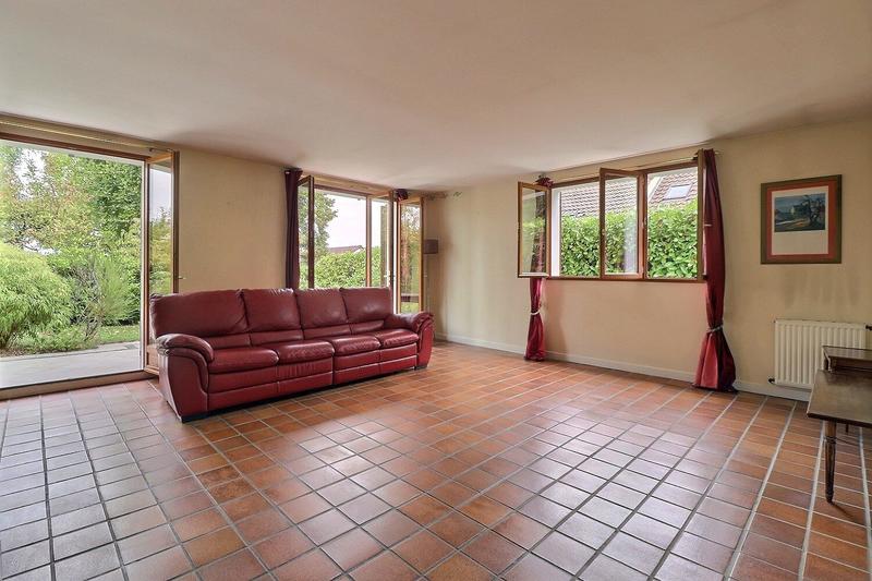 Maison - 167 m² - 8 pièces