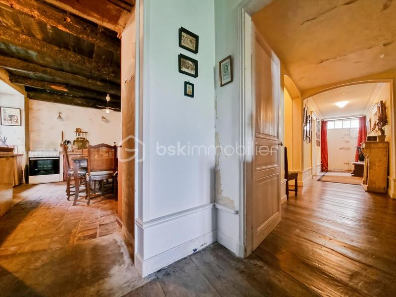 Maison en pierre - 560 m² - 11 pièces