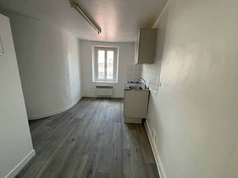 Studio - 34 m² - 1 pièce