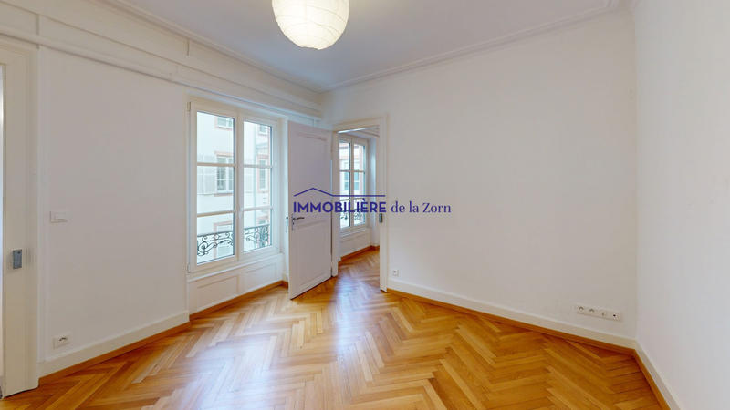 Appartement - 95 m² - 4 pièces