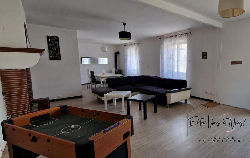 Maison - 243 m² - 7 pièces