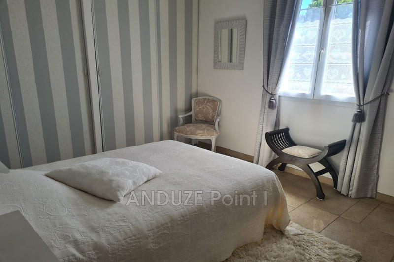 Maison - 194 m² - 8 pièces