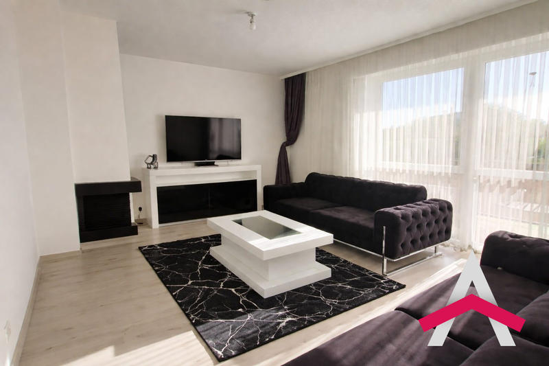 Appartement - 91 m² - 4 pièces