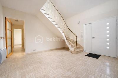 Maison - 138 m² - 6 pièces