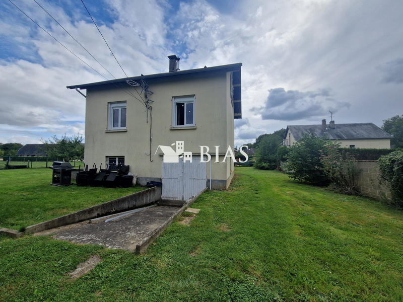 Maison - 96 m² - 4 pièces