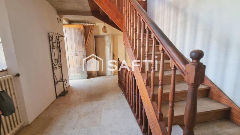 Maison - 236 m² - 8 pièces