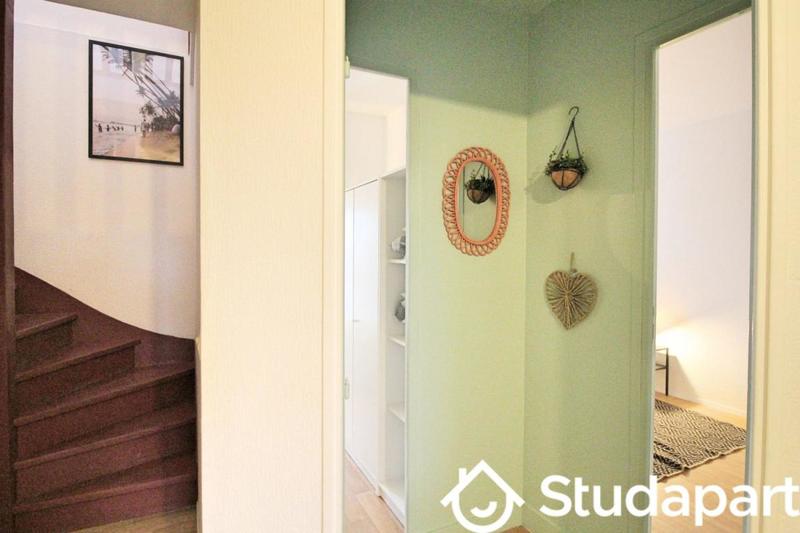 Chambre - 10 m² - 1 pièce