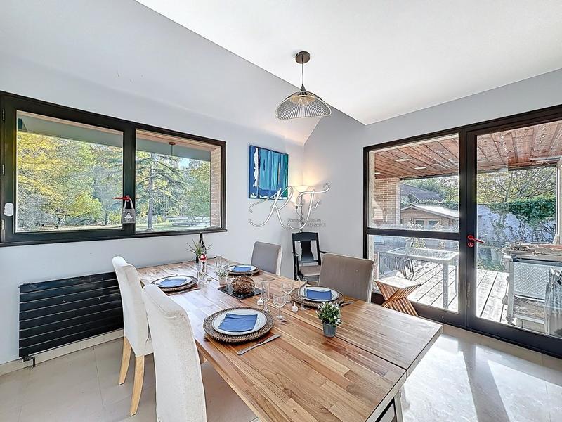 Maison - 155 m² - 5 pièces