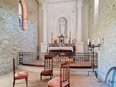 Château - 1 452 m² - 29 pièces